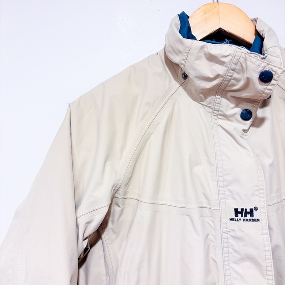 HELLY HANSEN – Beige waterproof jacket | Lightweight outdoor coat | Small * - Picture 3 of 11